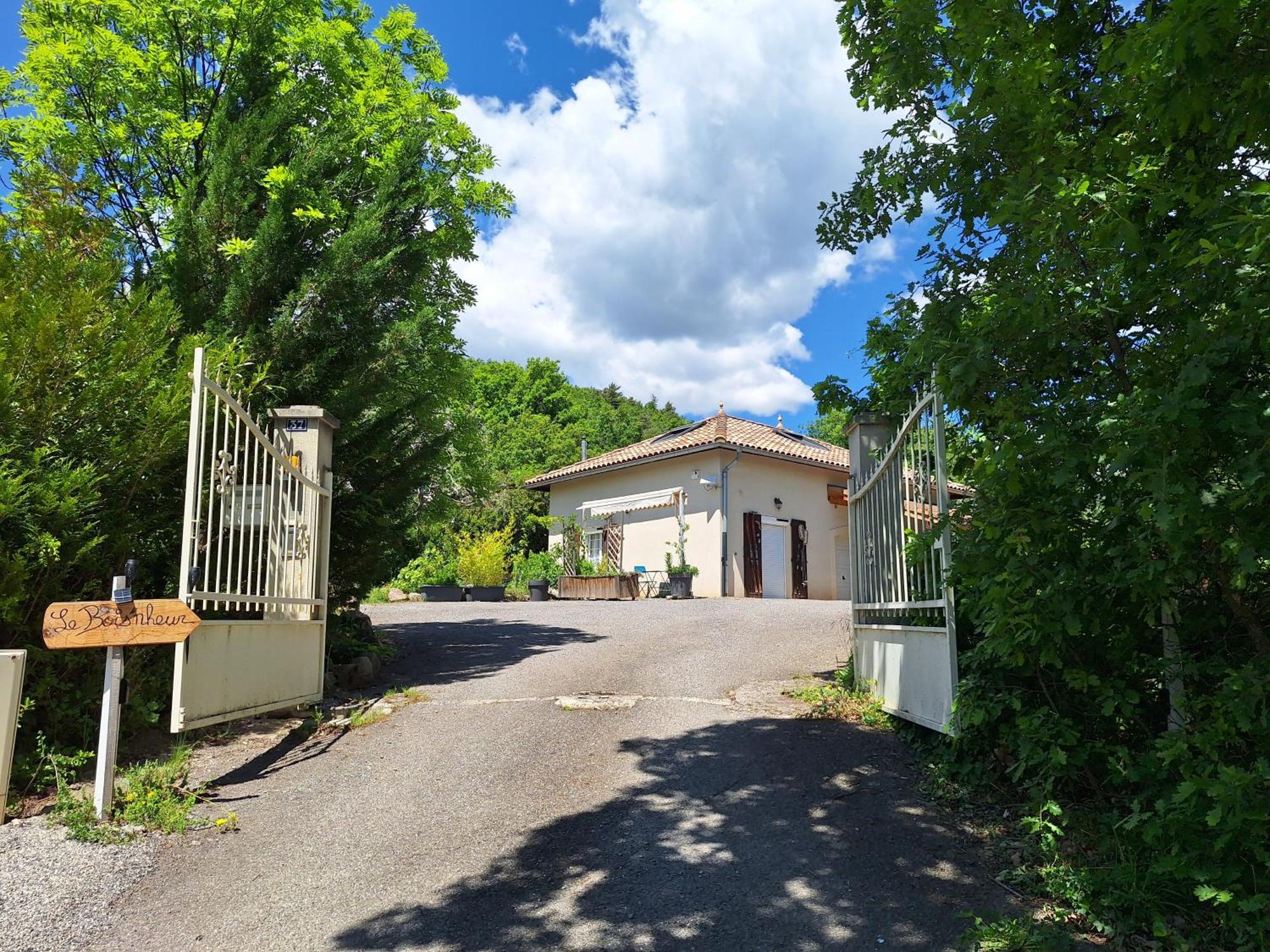 Le Boisnheur Apartment Гап Екстериор снимка